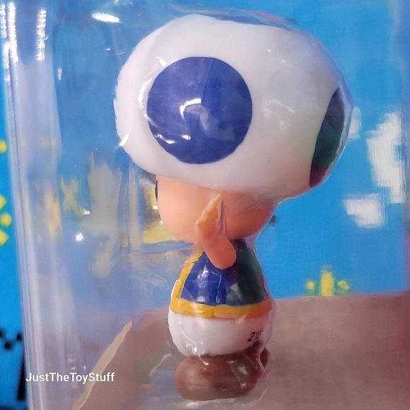 Jakks Pacific Super Mario Blue Toad 2.5" World of Nintendo Collectible Figure - Picture 7 of 7